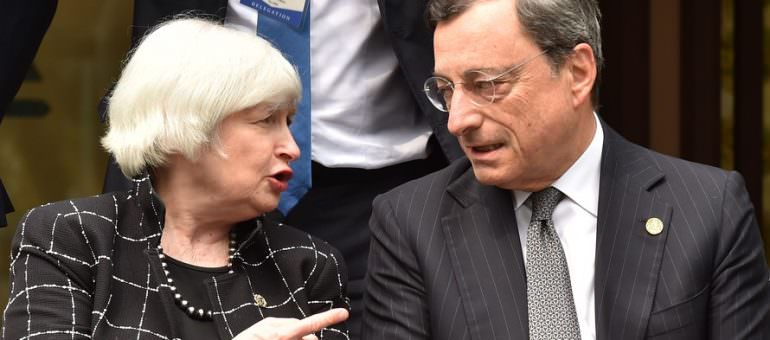 Immagine Forex Trading con le Banche Centrali: il 2018 di Fed e BCE Immagine Forex Trading con le Banche Centrali: il 2018 di Fed e BCE