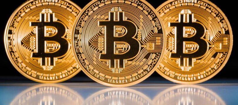 Immagine Bitcoin Sostituirà le Carte di Credito? L’indagine di Data Light