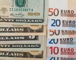 Immagine Euro Dollaro (EUR/USD) Verso la Parità? Le Previsioni per il Secondo Semestre 2022
