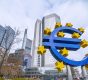 Immagine Rialzo dei Tassi BCE e Fed, il Pericolo Disallineamento e il Futuro dell’Euro Dollaro