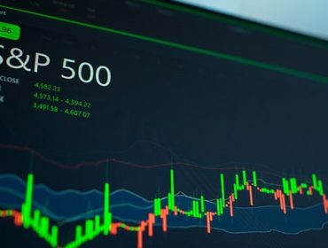 Immagine Perché lo Storytelling Finanziario Influenza i Mercati più dei Dati: Strategie e Casi Reali